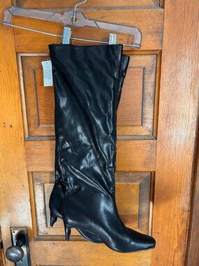 NWT! Banana Republic Black Vegan Tall Slouch Boot